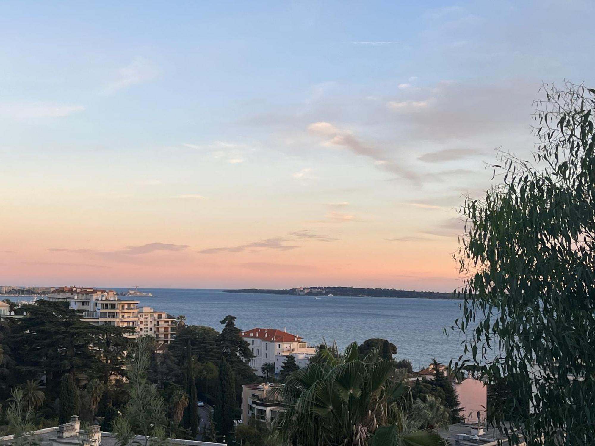 Superbe Appartement Une Chambre Vue Mer Piscine Tennis Cannes Exterior foto